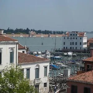 Mori 1 Con Bella Vista Nuovo Appartement