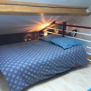 https://studio-centre-ville-avec-garage.hotels-rhonealpes.com