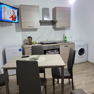 https://apt-gio-house.hotels-amalfi.com
