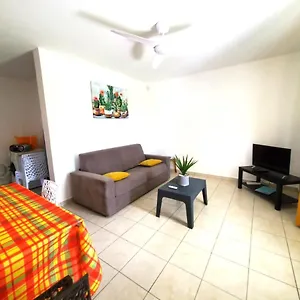 https://superbe-appartement-avec-parking-gratuit.comcaribbean.com