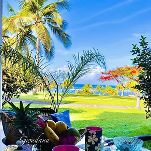 https://accs-direct-plage-magnifique-vue-mer-gwanada-studio.comcaribbean.com